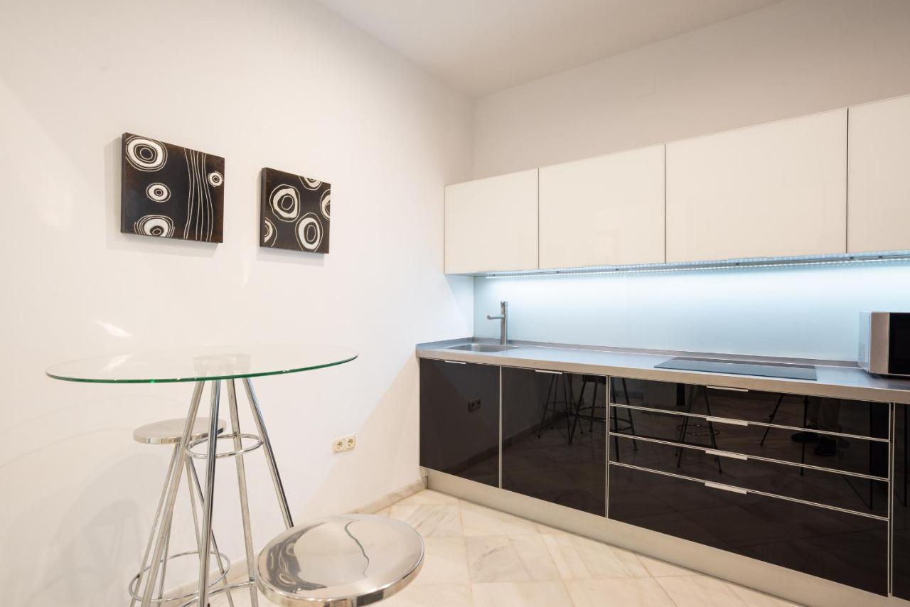 Urbe10 Cister 1 Bedroom Apartment Malaga Exterior photo